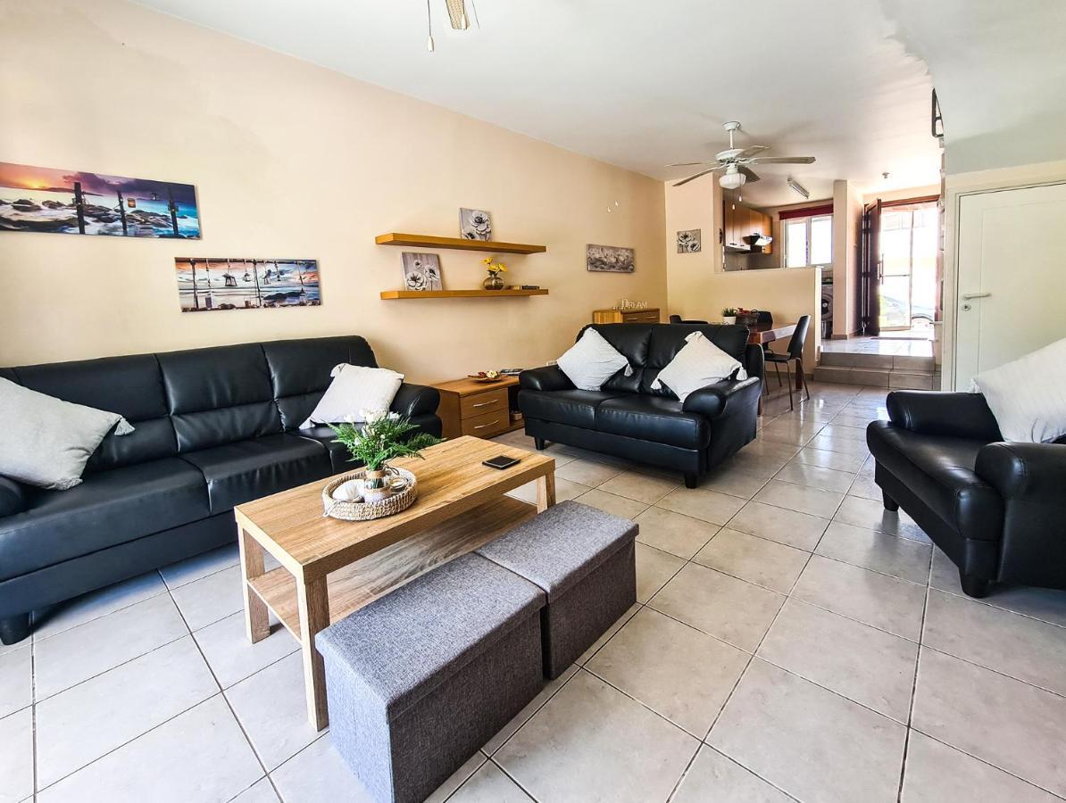 Serena Townhouse Peyia Esterno foto