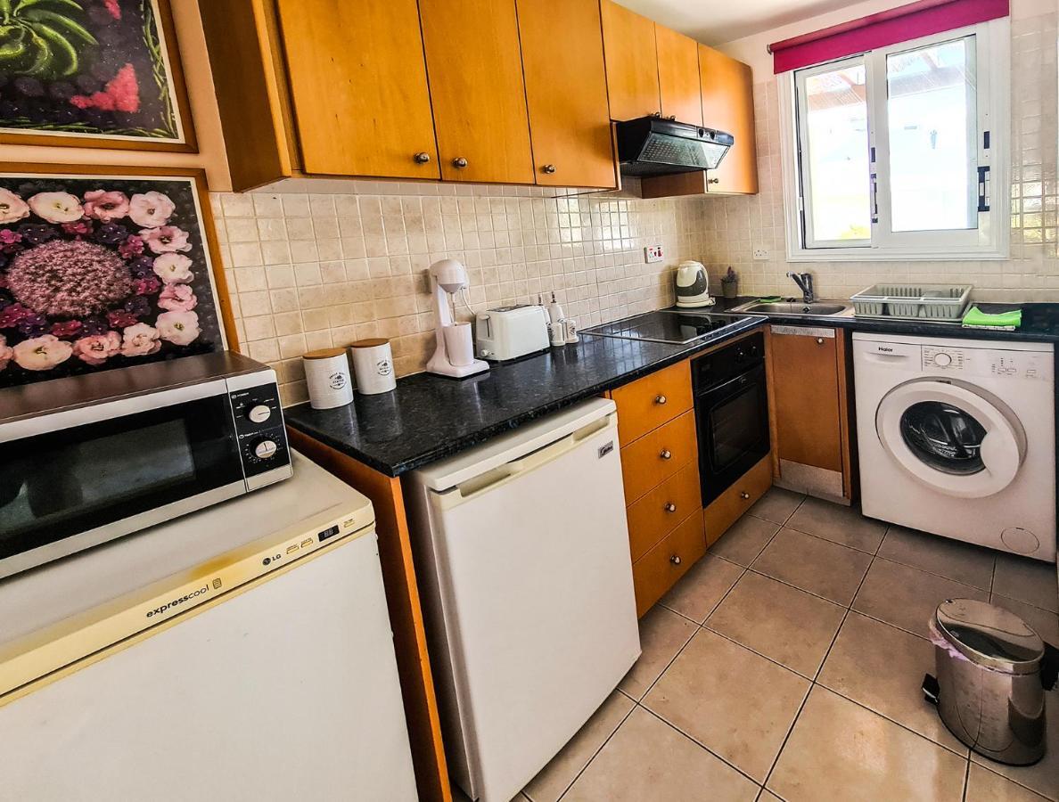 Serena Townhouse Peyia Esterno foto